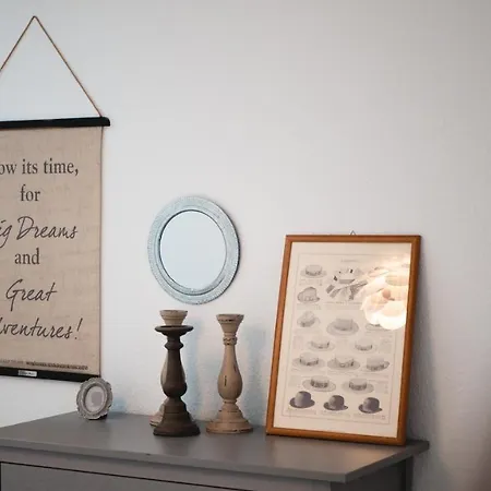 Dachwohnung Mit Ofen Und Freisitz * 윌링겐-비르켄도르프